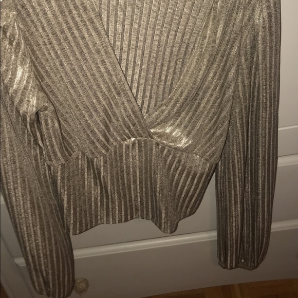 BRONZY METALLIC DYNAMITE TOP - Picture 7 of 8